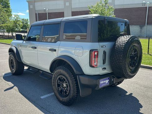 Certified 2024 Ford Bronco Wildtrak AWD/4WD image 3