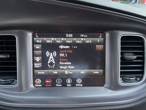 Used 2023 Dodge Charger SXT image 27