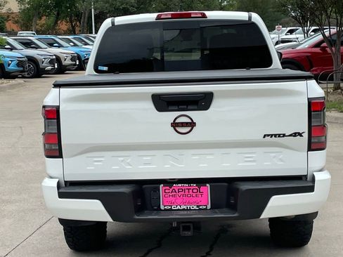 Used 2024 Nissan Frontier PRO-4X w/ Off-Road Protection Package AWD/4WD image 5