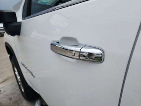 New 2025 Chevrolet Silverado 2500 LT w/ Z71 Chrome Sport Edition image 16