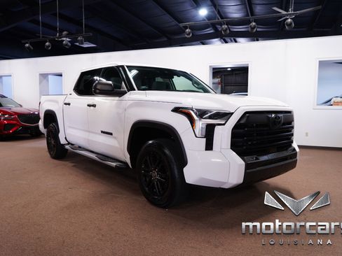 Used 2023 Toyota Tundra SR5 image 9