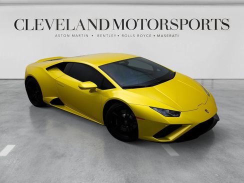Used 2020 Lamborghini Huracan EVO RWD image 19