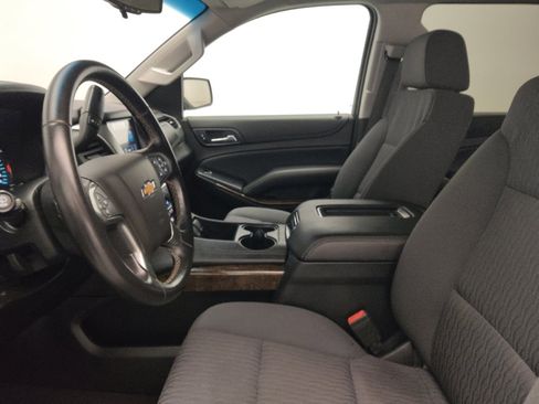 Used 2019 Chevrolet Tahoe LS RWD image 17