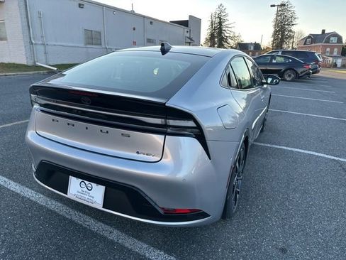 New 2026 Toyota Prius Plug-In Hybrid image 5