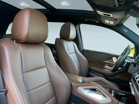 Certified 2024 Mercedes-Benz GLS 450 4MATIC image 34