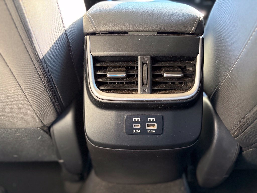 Used 2023 Subaru Outback Premium AWD/4WD image 16
