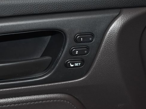 Used 2024 Honda Odyssey EX-L image 5