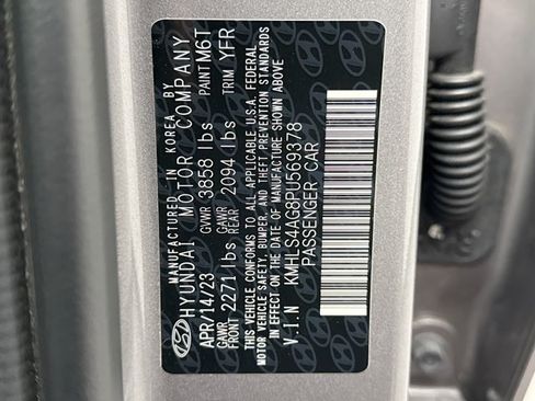 Used 2023 Hyundai Elantra SEL w/ Convenience Package FWD image 11