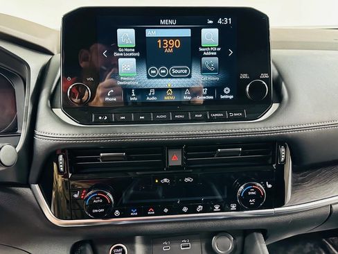 Used 2021 Nissan Rogue Platinum AWD/4WD image 12