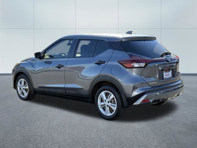 Used 2021 Nissan Kicks S FWD image 7
