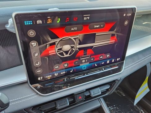 New 2026 Volkswagen Tiguan SE R-Line AWD/4WD image 9