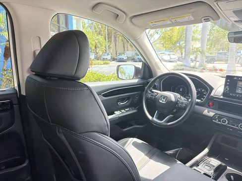 Used 2024 Honda Pilot EX-L image 17