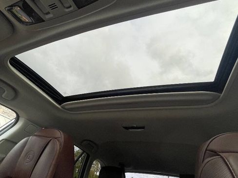 Used 2017 Subaru Outback 2.5i Limited image 24