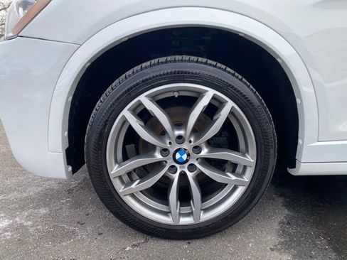 Used 2017 BMW X3 xDrive28i image 19