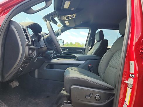 New 2026 RAM 1500 Big Horn AWD/4WD image 11