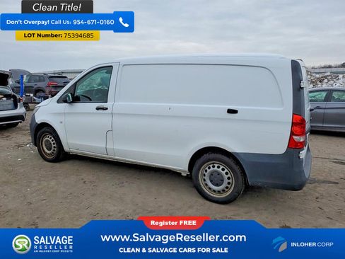 Used 2017 Mercedes-Benz Metris image 3