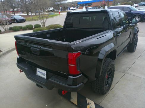 Used 2025 Toyota Tacoma TRD Pro image 13