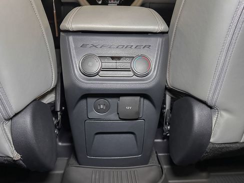 New 2026 Ford Explorer Active w/ Active Comfort Package AWD/4WD image 26