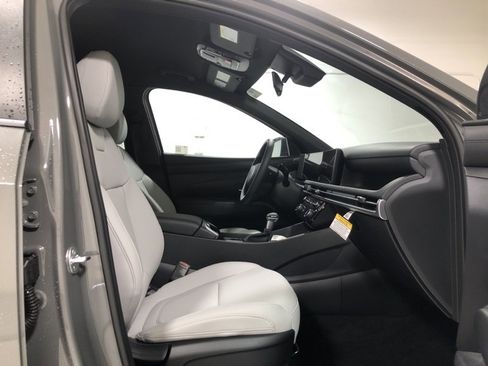 New 2025 Hyundai Santa Cruz SEL image 12