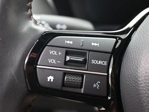 Used 2024 Honda HR-V Sport image 16
