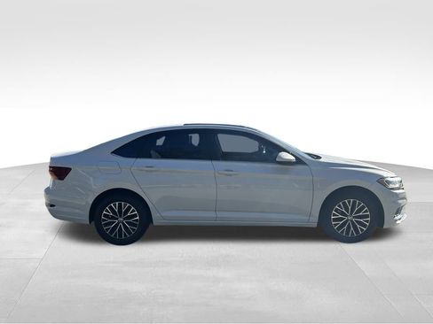 Used 2019 Volkswagen Jetta SE image 6