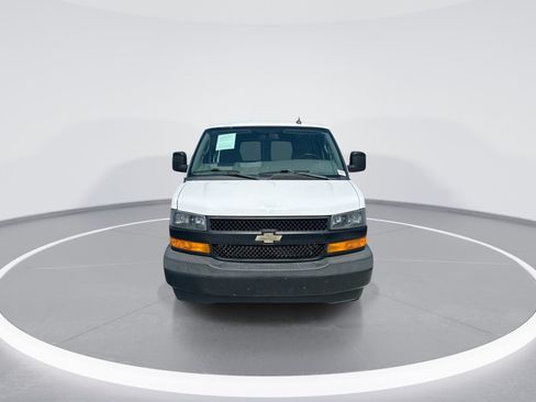 Used 2020 Chevrolet Express 2500 w/ Driver Convenience Package RWD image 3