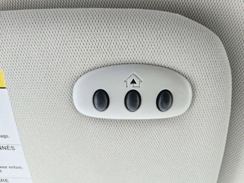 Used 2022 Ford Edge Titanium image 34