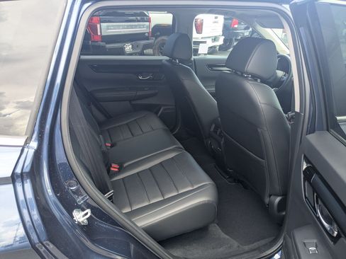 Used 2025 Honda CR-V EX-L image 33