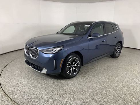 Certified 2025 BMW X3 xDrive30i AWD/4WD image 1