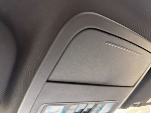 Used 2022 Ford Explorer ST image 25