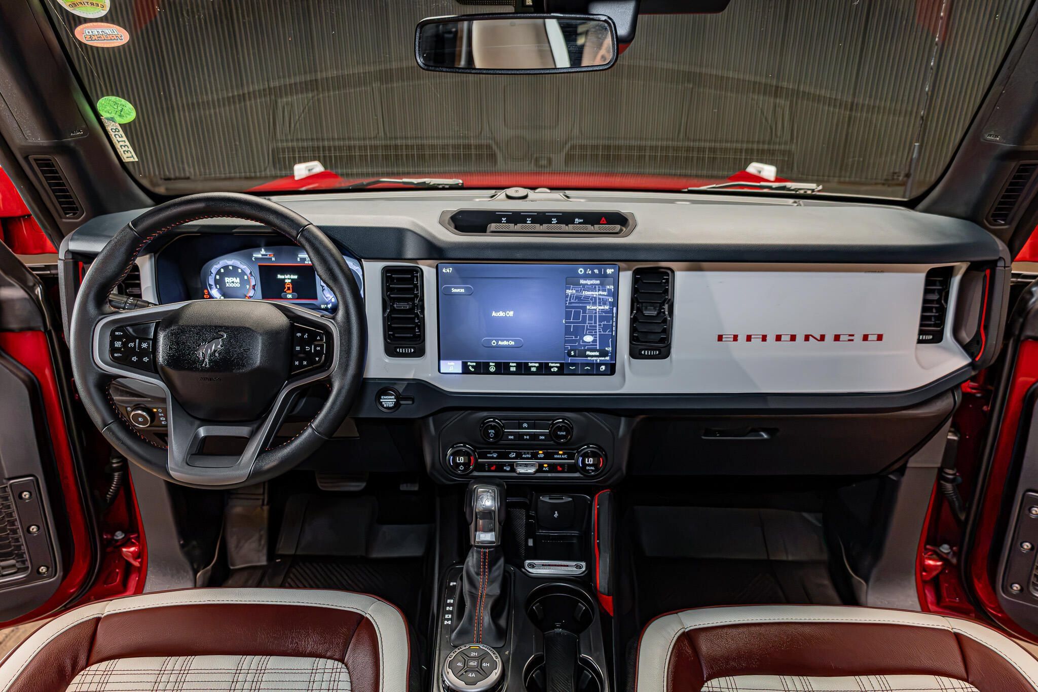 Used 2025 Ford Bronco Heritage Edition AWD/4WD image 22