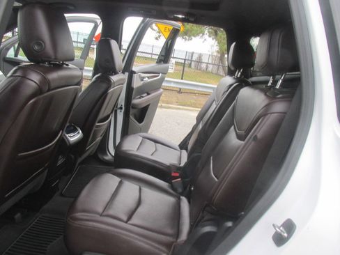 Used 2023 Cadillac XT6 Premium Luxury w/ Technology Package image 49