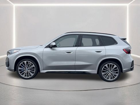 Used 2025 BMW X1 xDrive28i w/ M Sport Package image 24