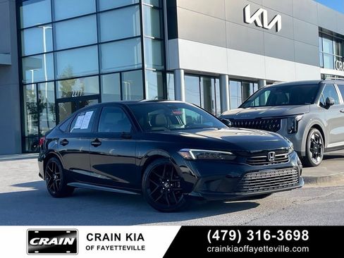 Used 2022 Honda Civic Sport image 1