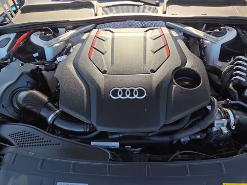 Used 2023 Audi S5 Premium Plus w/ Premium Plus AWD/4WD image 17