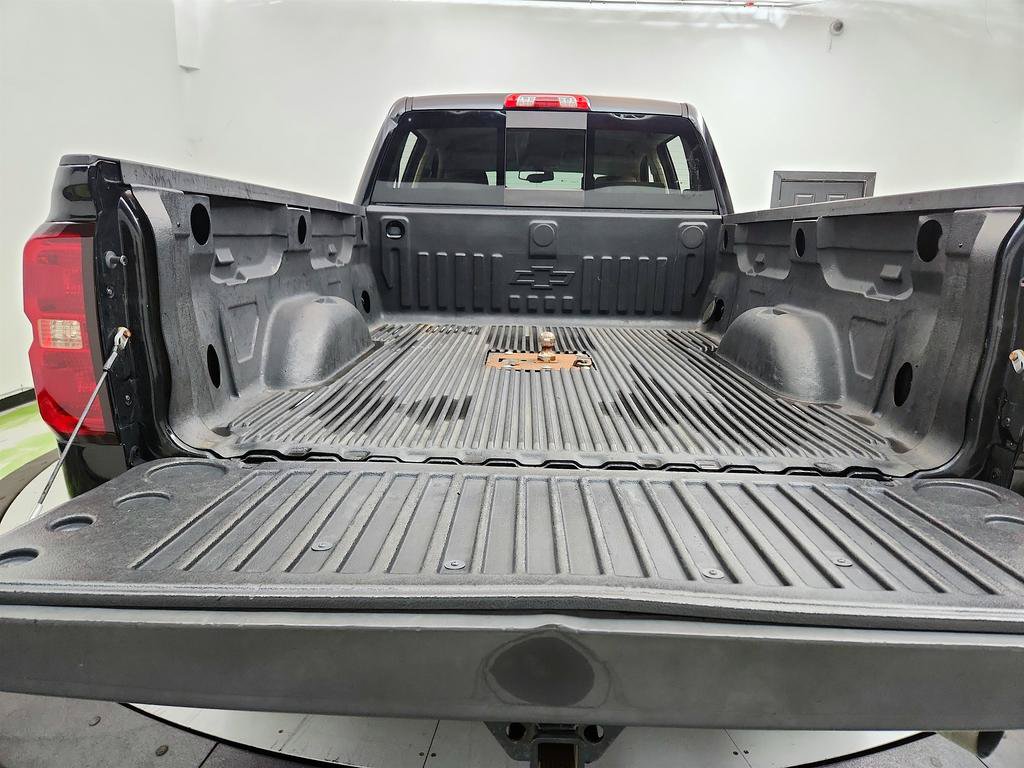 Used 2016 Chevrolet Silverado 2500 LTZ w/ Duramax Plus Package AWD/4WD image 27