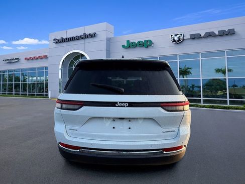 New 2026 Jeep Grand Cherokee Laredo X AWD/4WD image 6