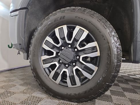 Used 2024 GMC Sierra 3500 Denali Ultimate image 36