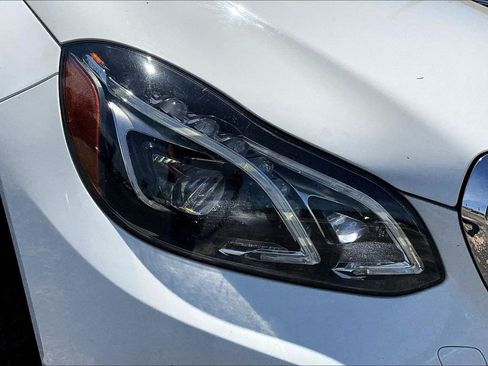 Used 2015 Mercedes-Benz E 350 4MATIC Sedan image 36