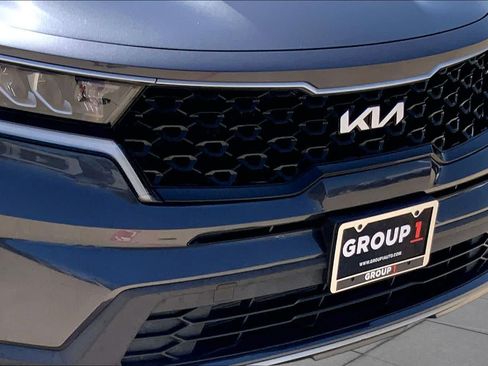 Used 2022 Kia Sorento S FWD image 27