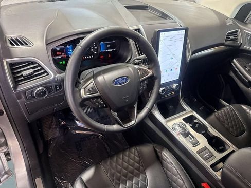 Used 2024 Ford Edge Titanium w/ Equipment Group 301A AWD/4WD image 11