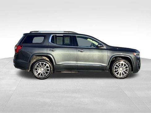 Used 2023 GMC Acadia Denali image 3
