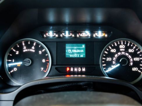 Used 2018 Ford F150 XLT image 39