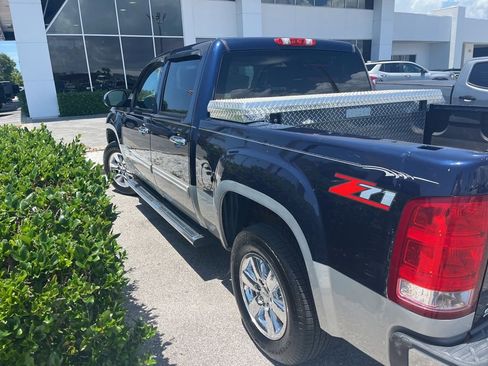 Used 2012 GMC Sierra 1500 SLE w/ Power Tech Package RWD image 3