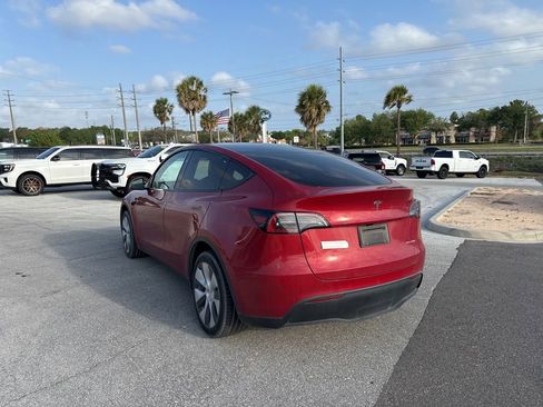Used 2024 Tesla Model Y Long Range image 4