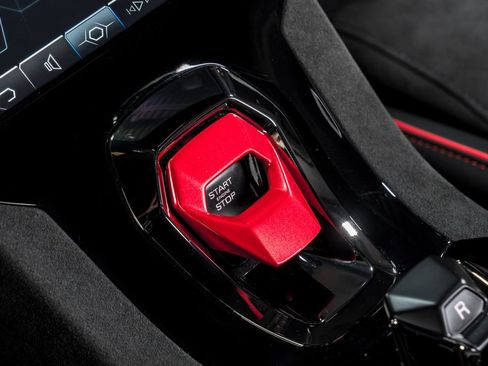 Used 2024 Lamborghini Huracan Tecnica RWD image 30