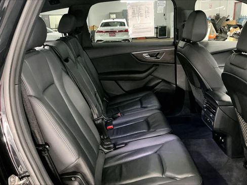 Used 2022 Audi Q7 2.0T Premium image 29