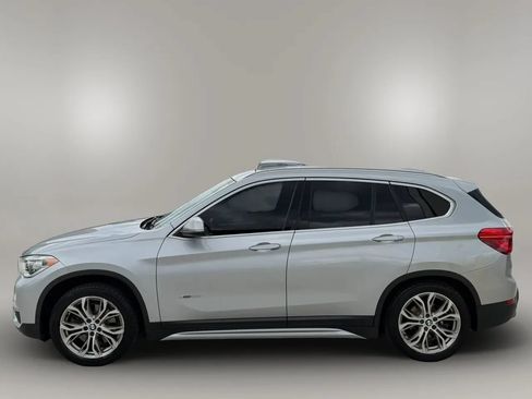 Used 2017 BMW X1 xDrive28i AWD/4WD image 4