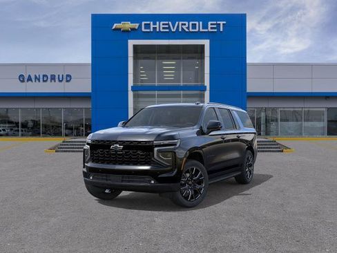 New 2026 Chevrolet Suburban RST w/ Comfort Package AWD/4WD image 32