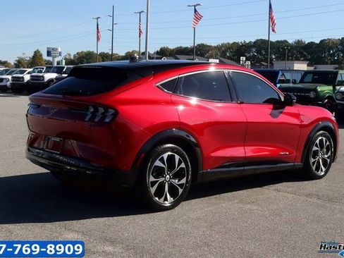 Used 2022 Ford Mustang Mach-E Premium image 5